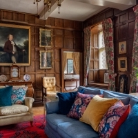 Pilgrims Manor interior