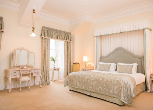 An example of the luxury bedrooms in the main house