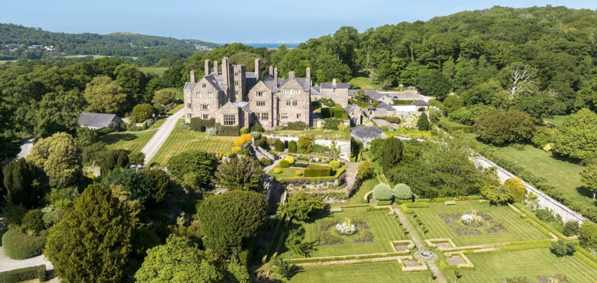 Conwy Country House